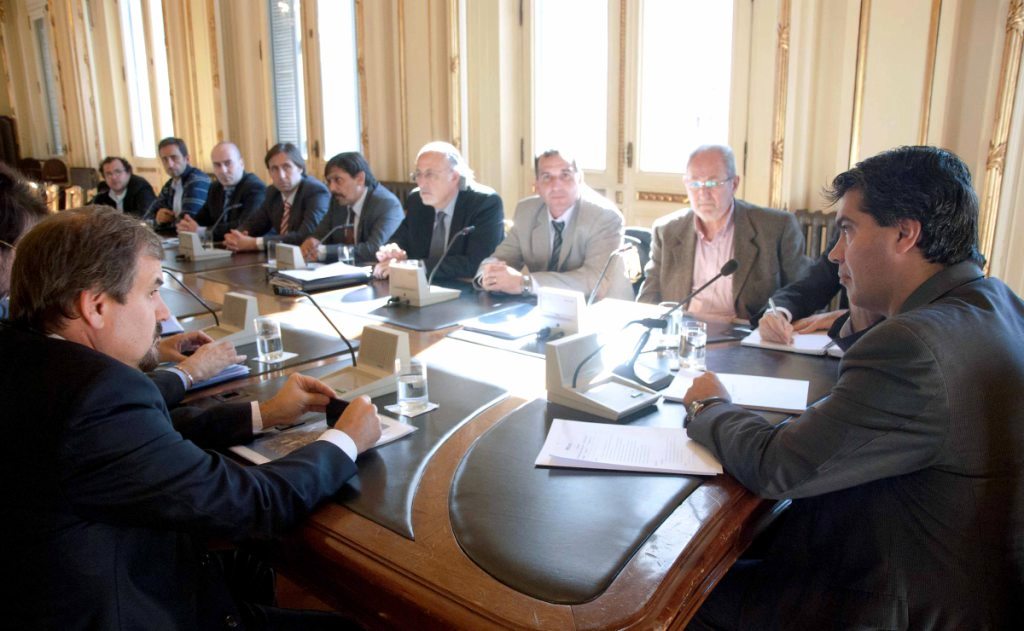 Analizan el desarrollo de proyectos en los puertos