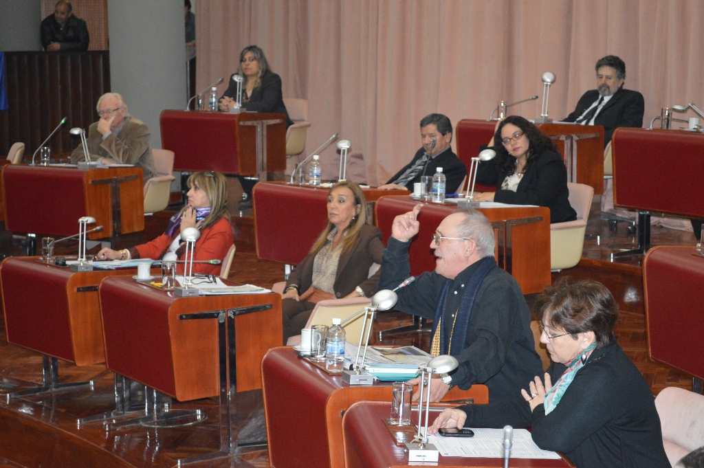 Denuncia de AFIP: Fuertes cruces en Legislatura