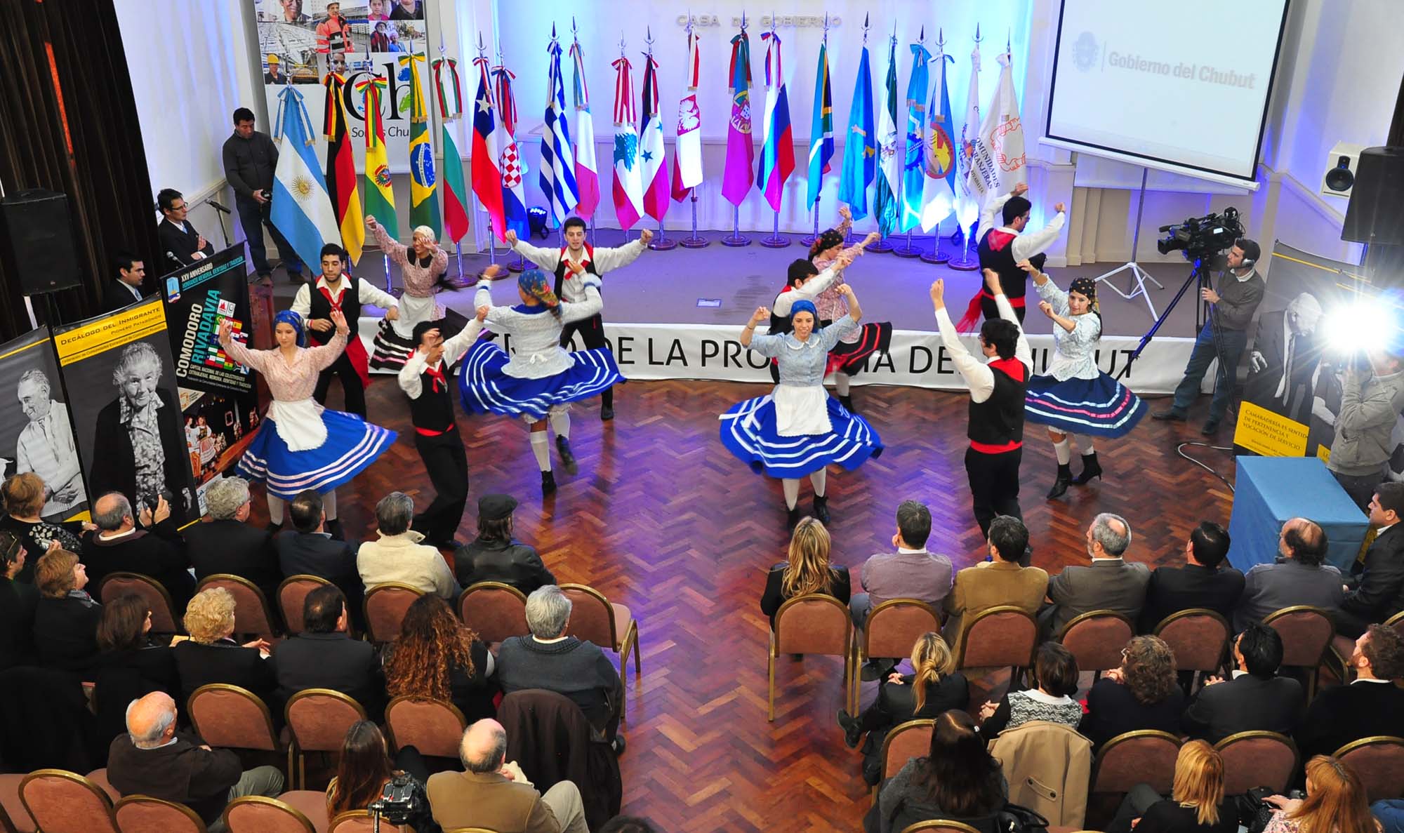 Colectividades: Agradecen apoyo del Gobierno Provincial