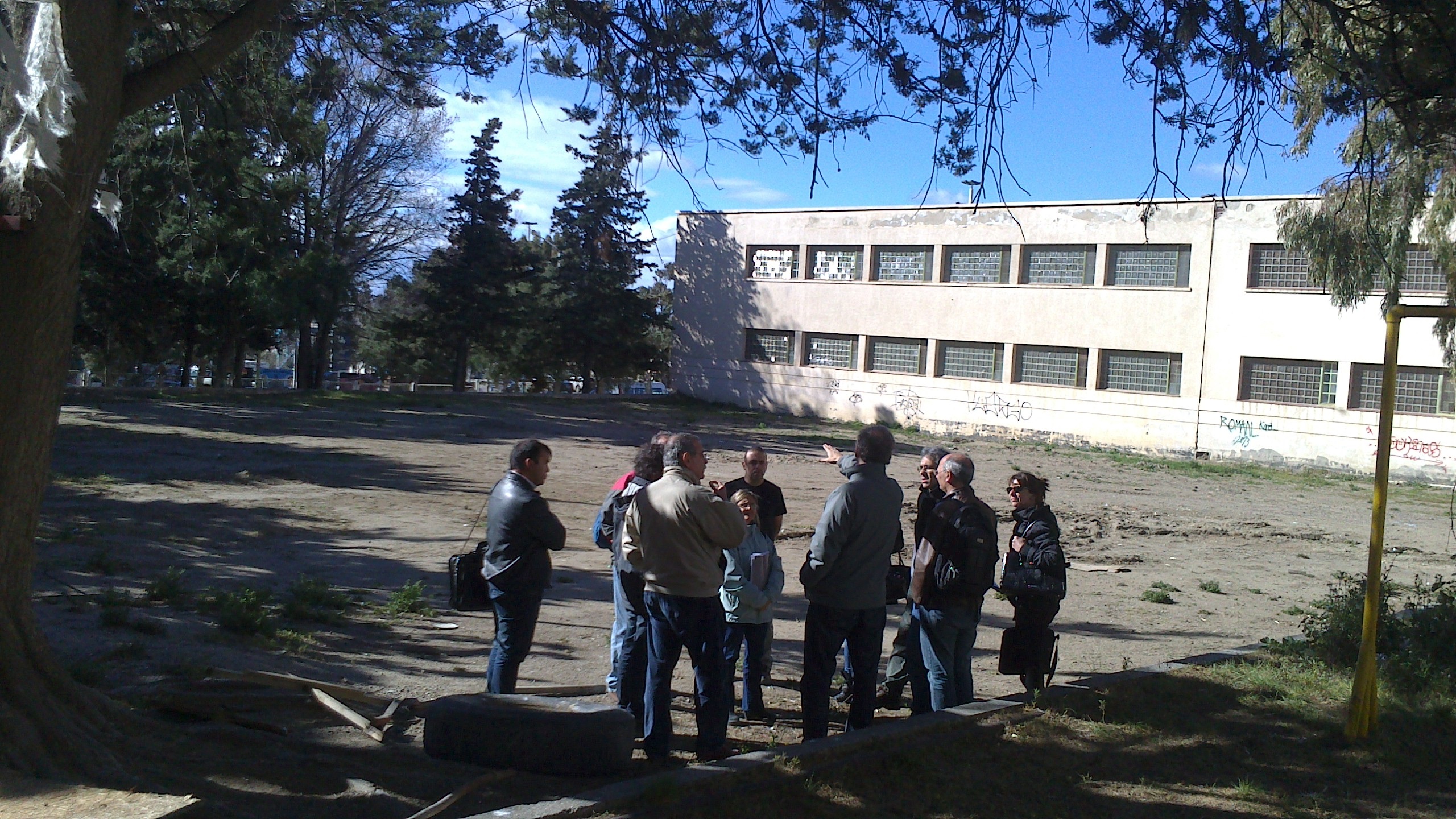 Licitarán la Pileta del Huergo y el Polideportivo Zona Norte