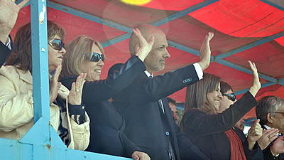Artero exhortó a Buzzi y Das Neves a bajar el nivel de confrontación