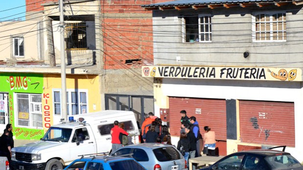 Asesinan a un joven de 15 puñaladas en el Fuchs