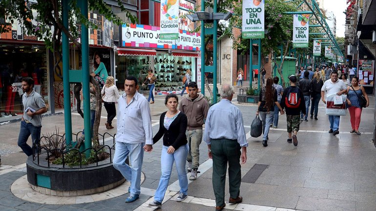 Las ventas en comercios tuvieron record de caída