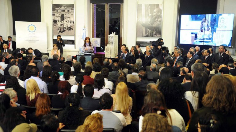 Chubut adhirió al desendeudamiento con Nación