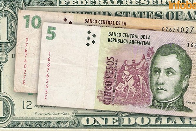 Récord para el dólar libre: cerró a $15,95