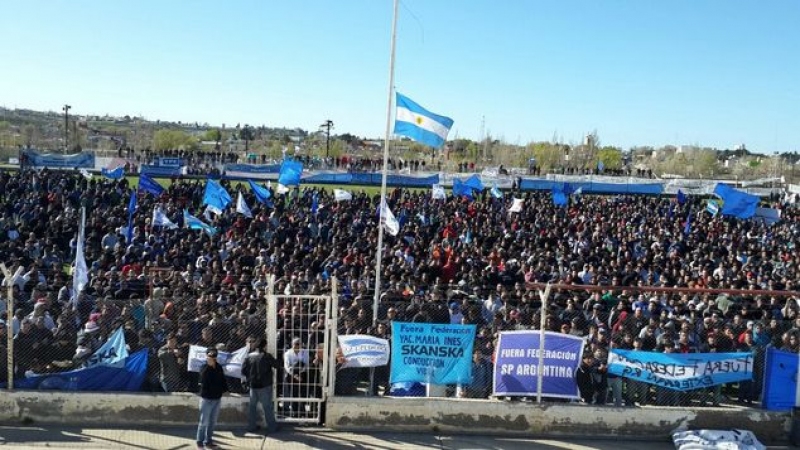 Petroleros santacruceños votaron desafiliarse de Federación