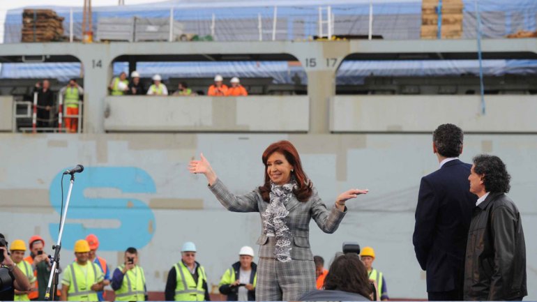 Cristina recibió trenes para el Mitre