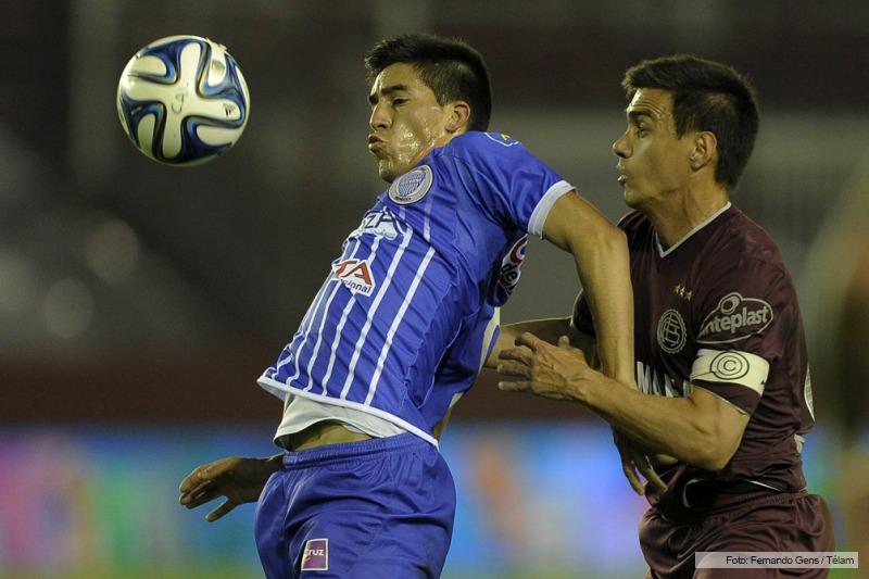 Lanús dejó escapar la punta