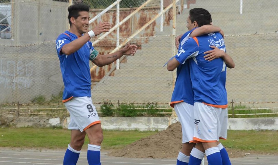 La CAI ganó en Cutral Có y sigue en la punta