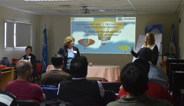 Comenzó un ciclo de capacitaciones continuas para emprendedores