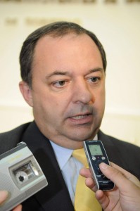 Ministro de la Producción - Eduardo Arzani