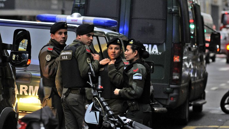 City Porteña: Megaoperativo contra entidades financieras