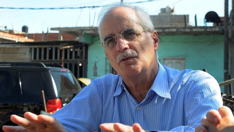 Taiana llega a la ciudad y participa de “Cabildo Abierto”