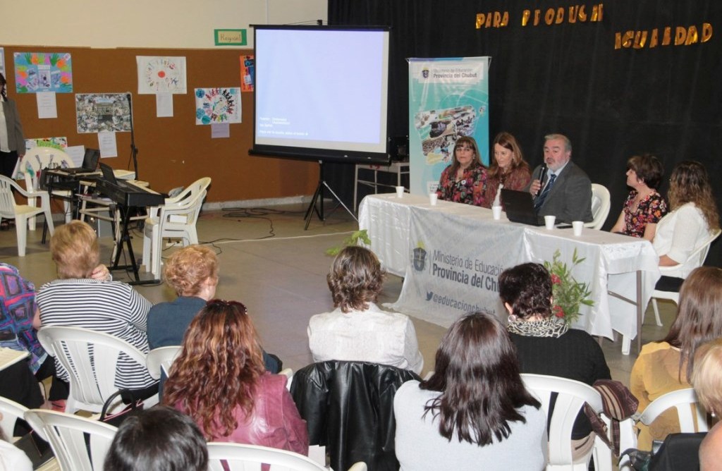 Zárate defendió la política educativa inclusiva