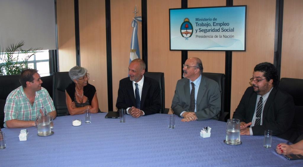 Tomada y Buzzi se reunieron por Ganancias