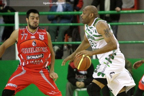 Gimnasia luchó pero no le alcanzó en el final