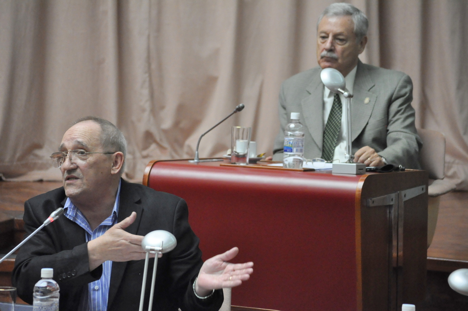 Pedido de Jury a Pereira: UCR pedirá copias de expedientes