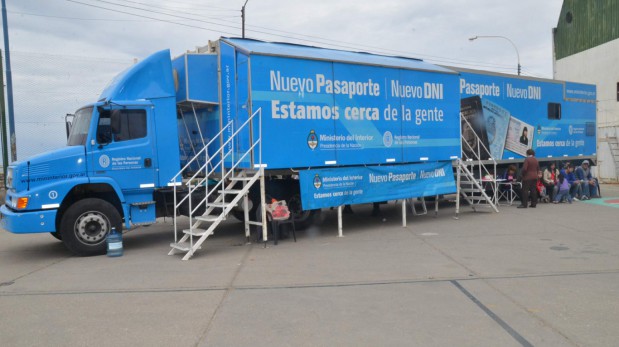 El camión de DNI rápido estará en Comodoro hasta el sábado 29