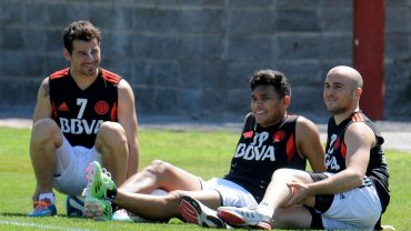 Por apendicitis, Mora se pierde el Superclásico