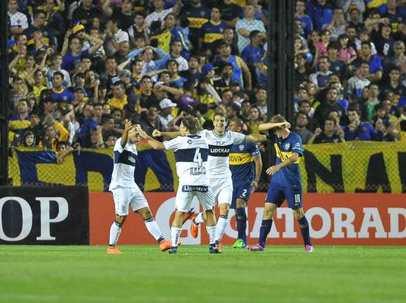 Boca cerró el año con otra derrota
