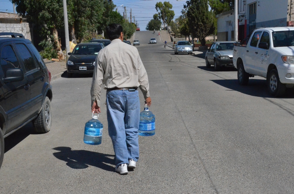 Otro corte de agua por baja de reservas
