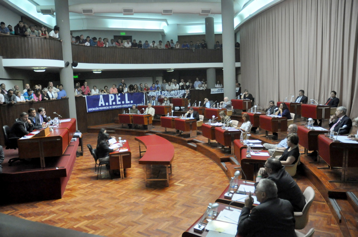 La Legislatura aprobó las PASO en Chubut