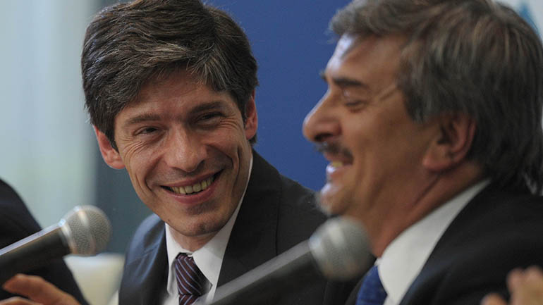 Abal Medina reemplazará a Aníbal Fernández en el Senado