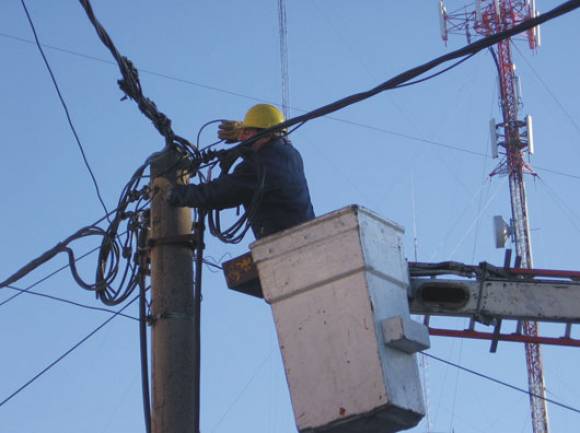 Habrá un corte de energía este domingo en zona sur