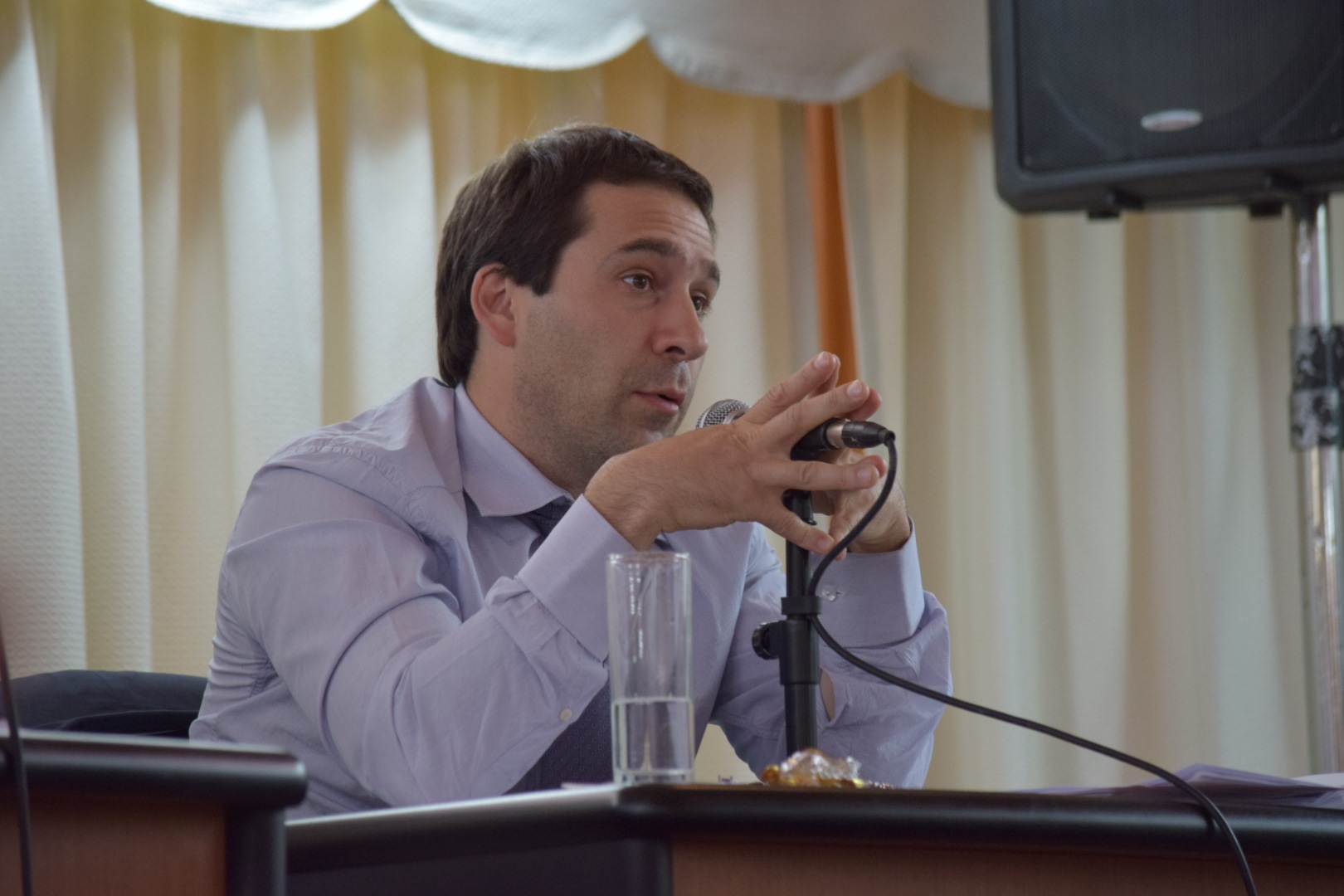 Luque pide que Provincia pague sus deudas