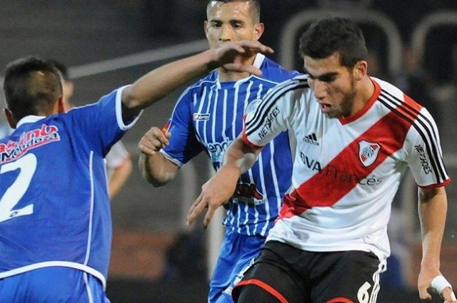 Racing-Godoy Cruz y Quilmes-River van el domingo a las 20.30