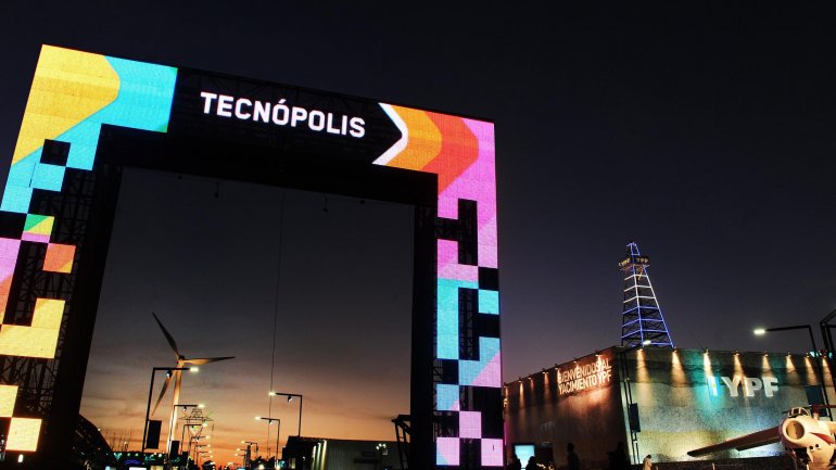 Argentina jugará la próxima Copa Davis en Tecnópolis