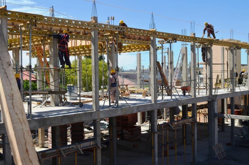 Se construyen 250 obras de infraestructura en Chubut