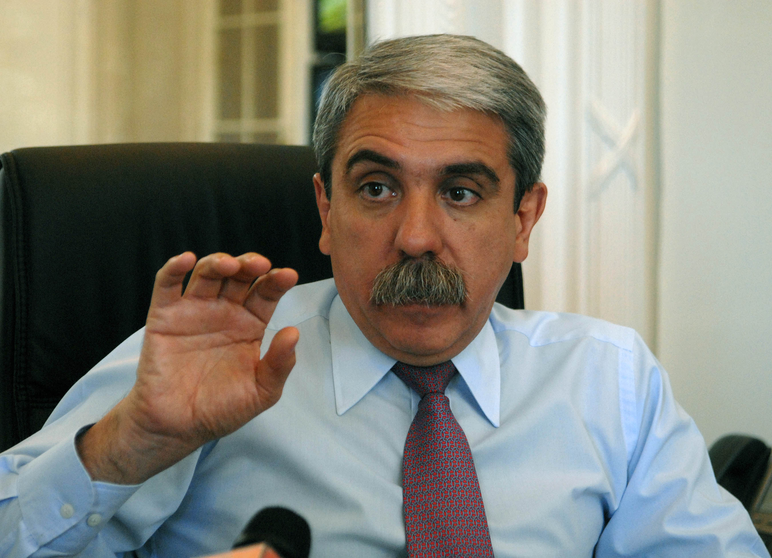 Aníbal Fernández dice que será candidato a presidente