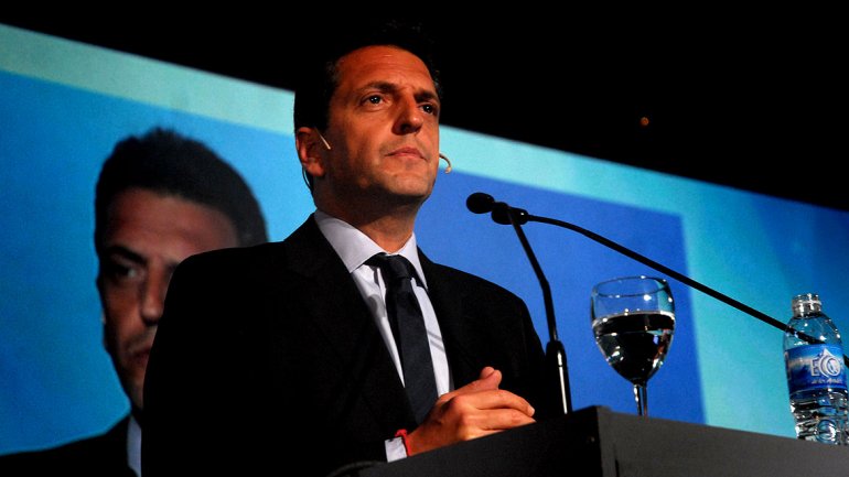 Massa abrió la puerta a una gran interna opositora