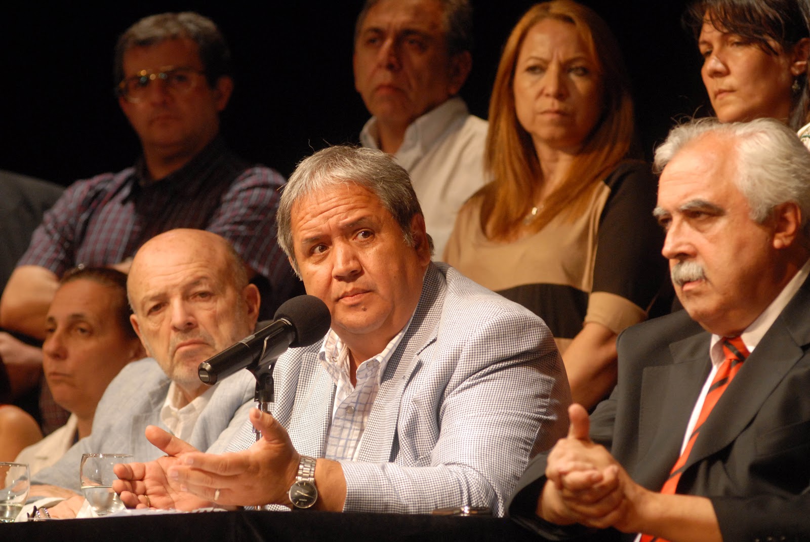 La Bancaria logró un plus de $ 9.600 y postergó la paritaria