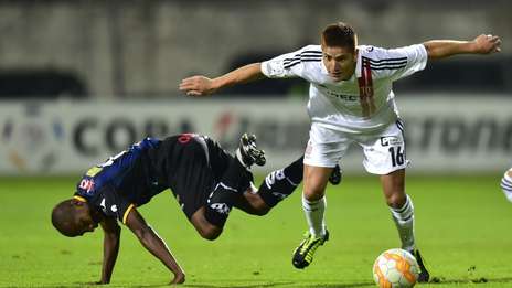 Estudiantes no pudo aguantar el cero en Ecuador