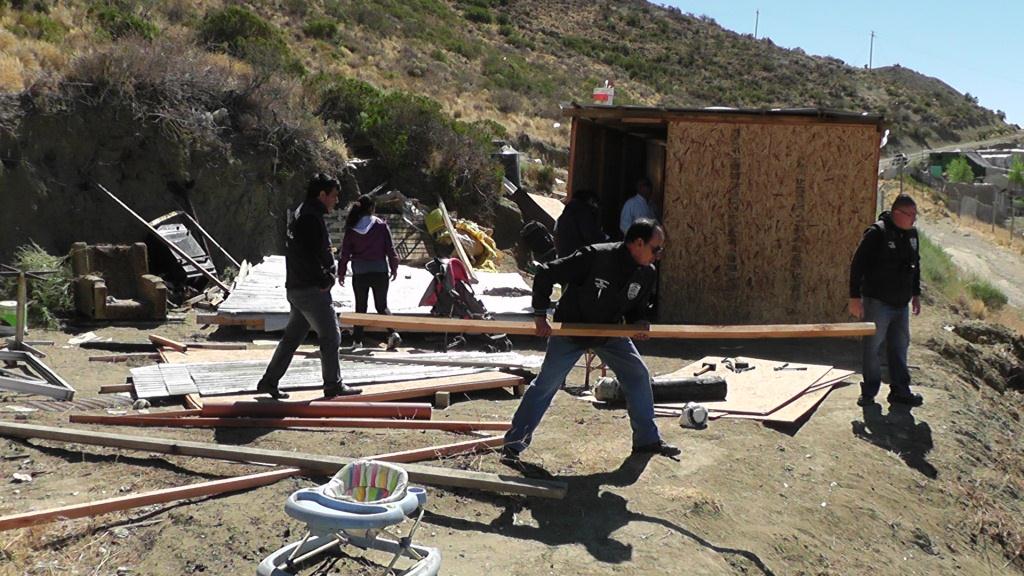 Levantaron tres viviendas en terrenos usurpados de Km3