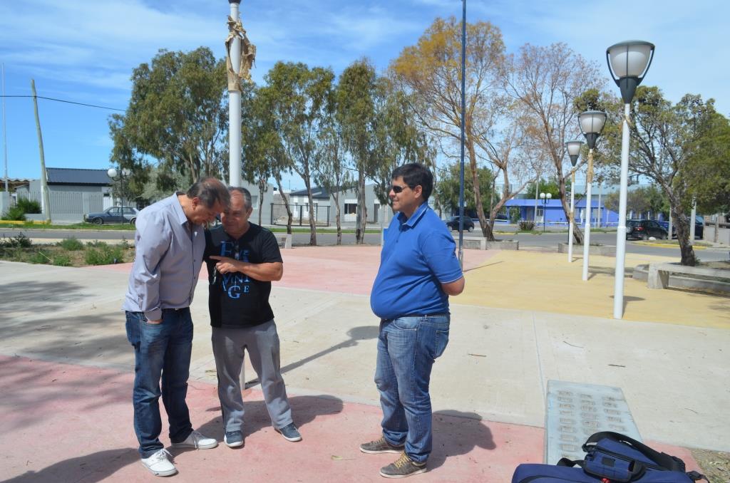 Linares recorrió espacios públicos de la ciudad