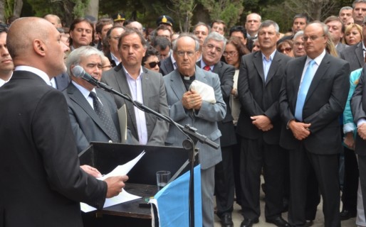Buzzi le marcó la cancha a Das Neves en Comodoro
