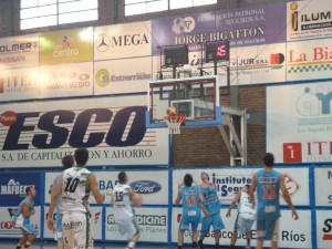 Sionista 93 - Gimnasia 68  LDD