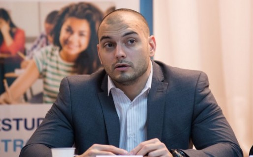 El mediador Pollack es «un buitre más»