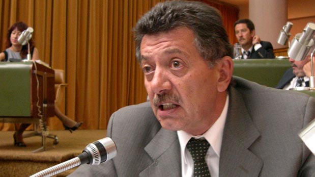 Relly quiere ser el candidato del dasnevismo