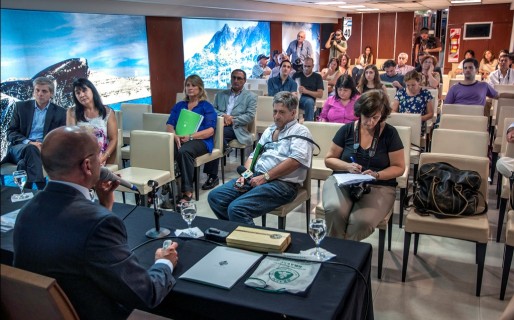 Esquel y Trevelin se promocionan en la Casa del Chubut