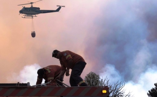 Ya son 600 los brigadistas que combaten el fuego en la Cordillera