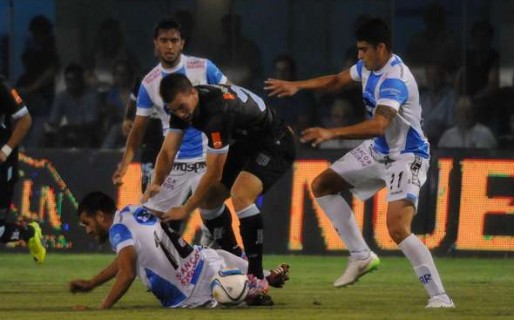 Empate en Rafaela entre el local y Racing