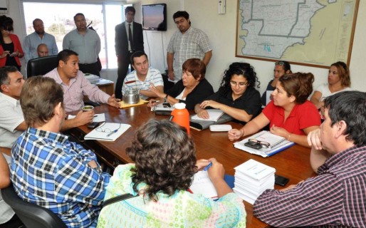 Siguen las negociaciones con los auxiliares docentes