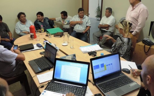 Acuerdan un aumento del 27% para observadores e inspectores de Pesca