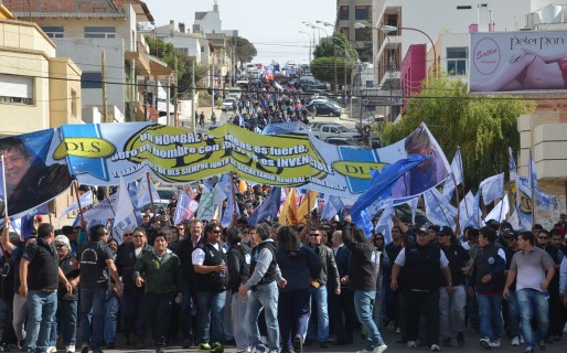 Fuerte defensa de los petroleros a los puestos de trabajo