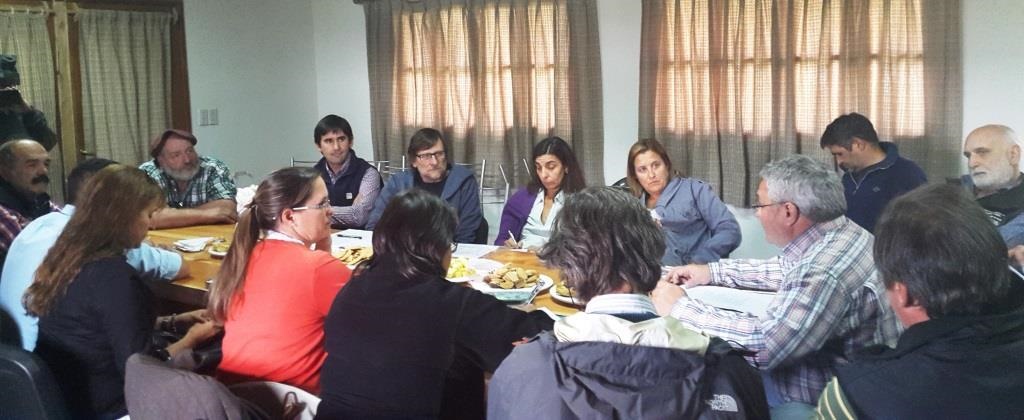 Reunión Productores Cholila 3. jpg