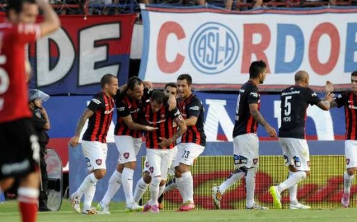 San Lorenzo se quedó con el clásico ante Huracán